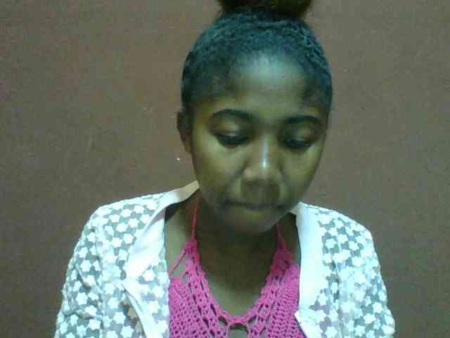 Annah21 webcam