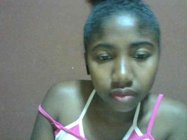 Annah21 webcam