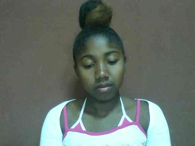 Annah21 webcam