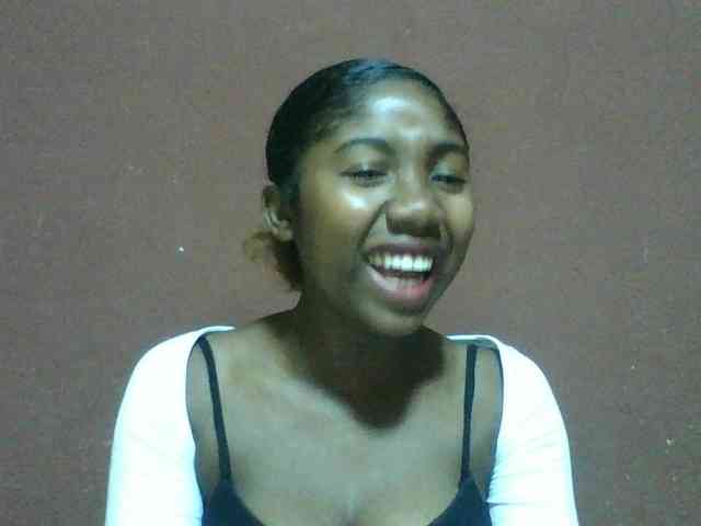 Annah21 webcam