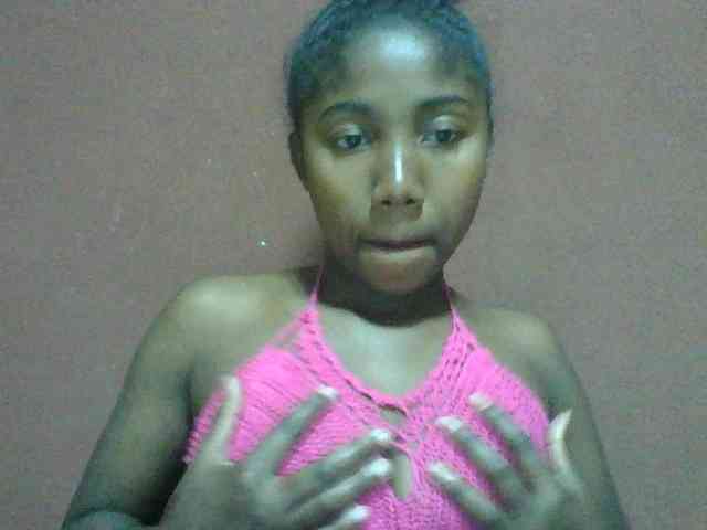 Annah21 webcam