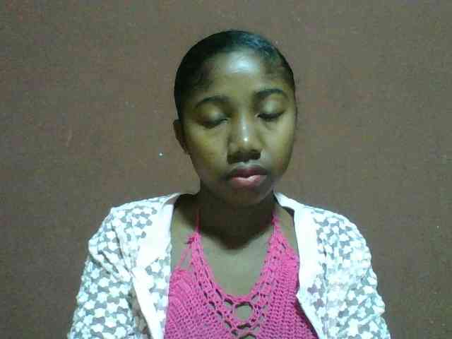 Annah21 webcam