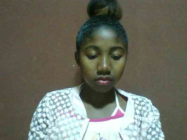 Annah21 webcam