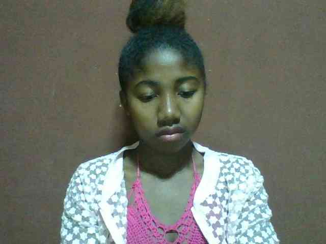 Annah21 webcam