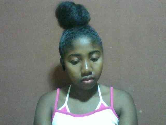 Annah21 webcam