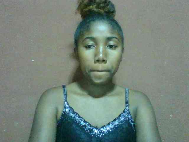 Annah21 webcam