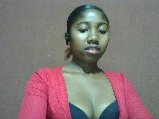 Annah21 webcam