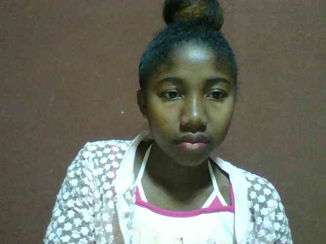 Annah21 webcam