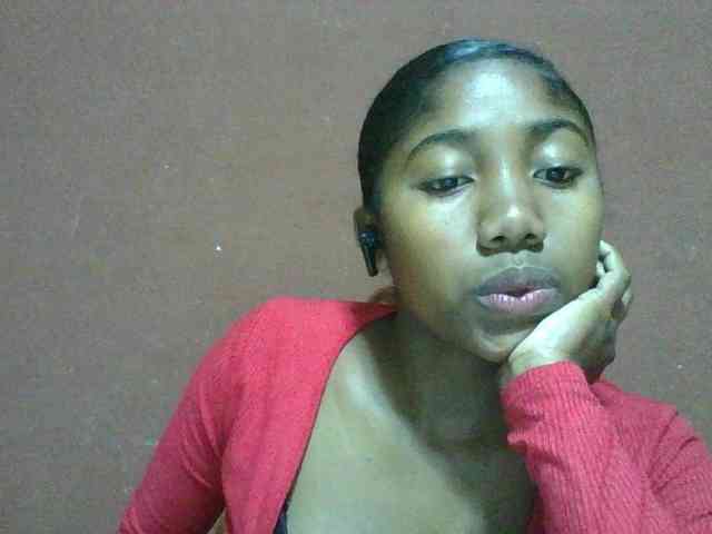 Annah21 webcam