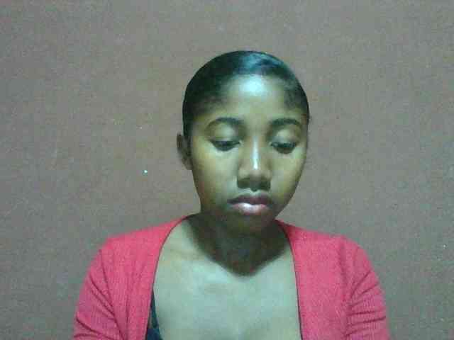 Annah21 webcam