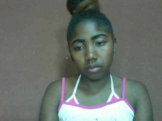 Annah21 webcam