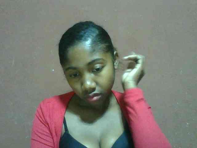 Annah21 webcam