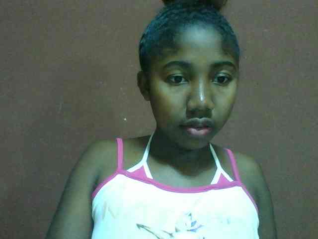 Annah21 webcam