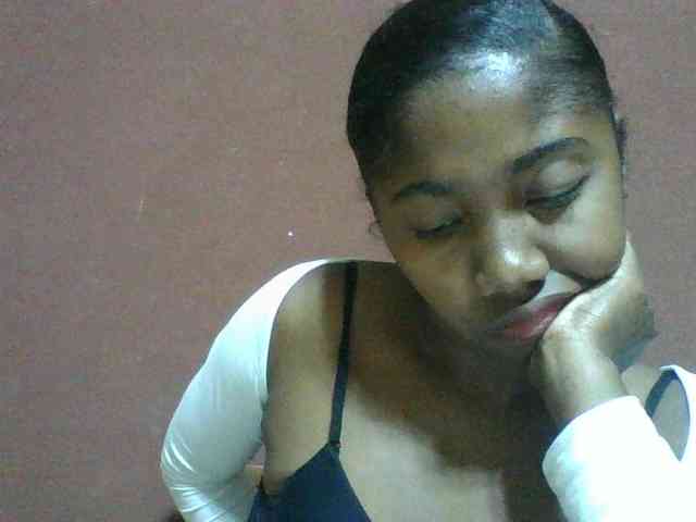 Annah21 webcam