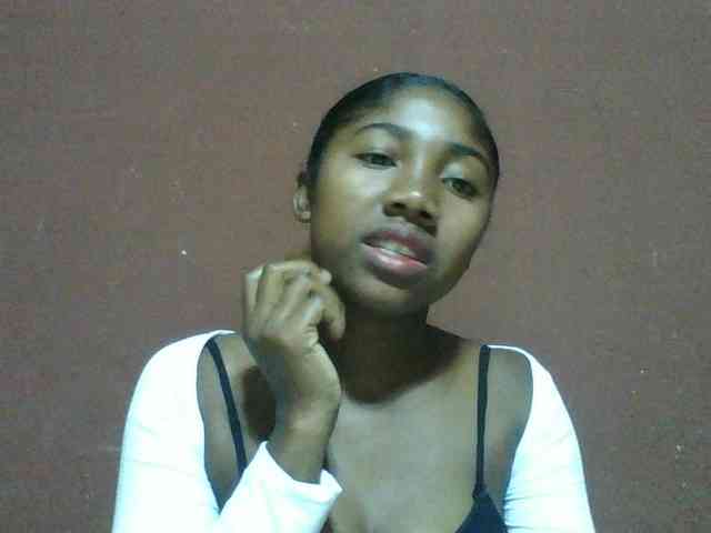 Annah21 webcam