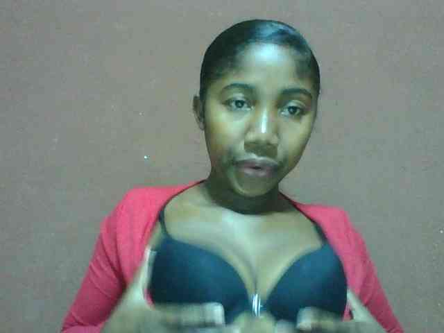 Annah21 webcam