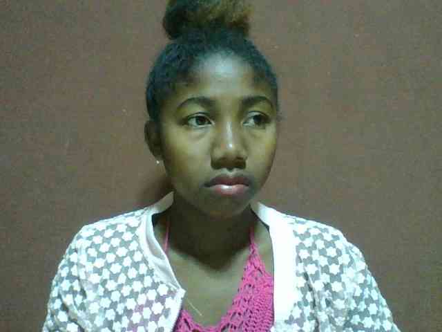 Annah21 webcam
