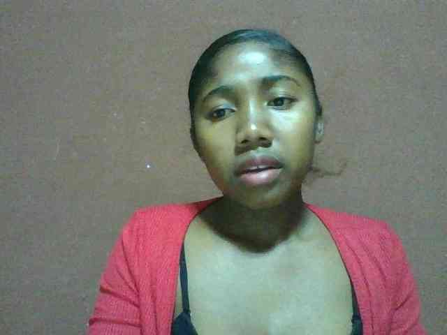 Annah21 webcam