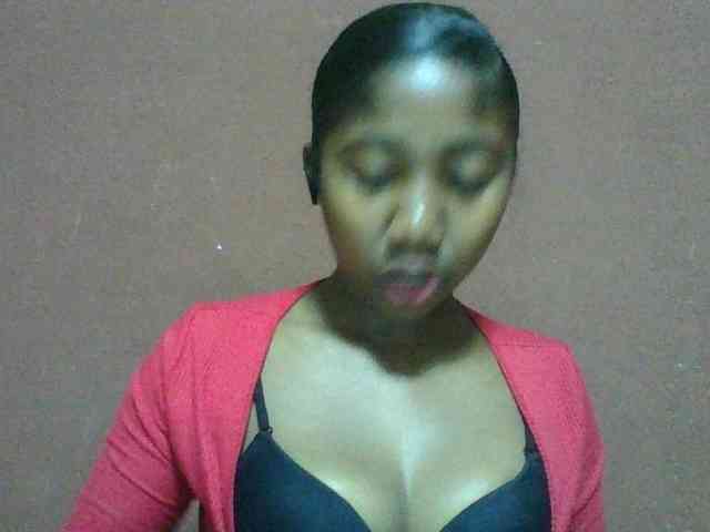 Annah21 Live Webcam on BongaCams