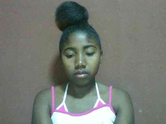 Annah21 webcam