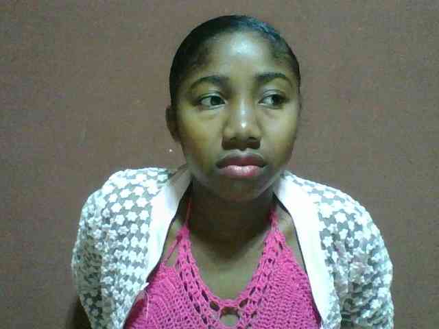 Annah21 webcam