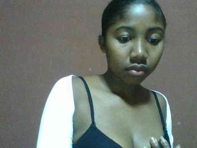 Annah21 webcam