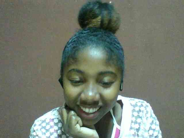 Annah21 webcam
