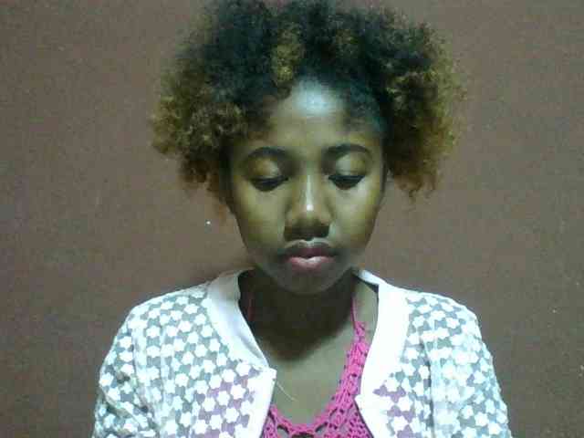 Annah21 webcam