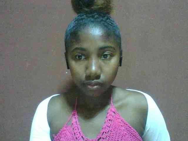 Annah21 webcam