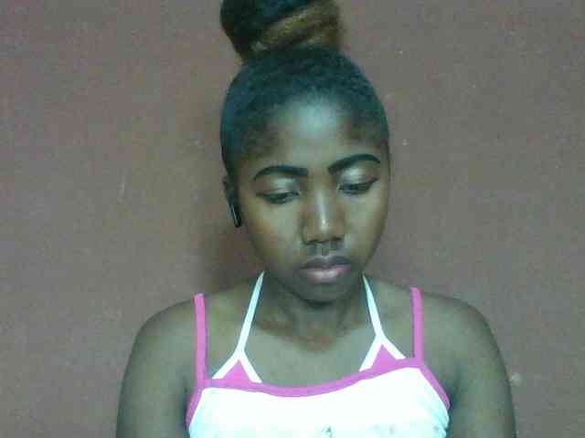 Annah21 webcam