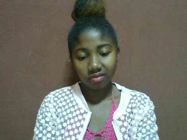 Annah21 webcam