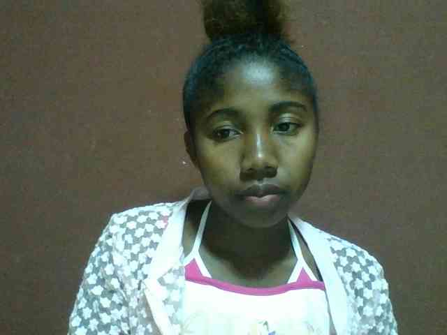Annah21 webcam