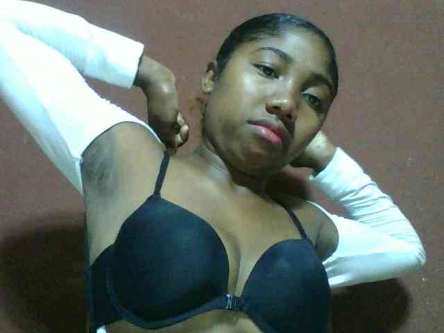 Annah21 webcam