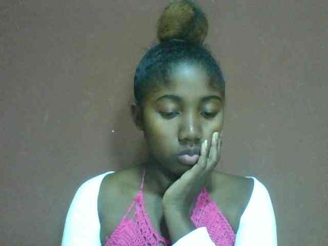 Annah21 webcam