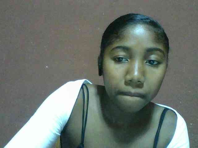 Annah21 webcam