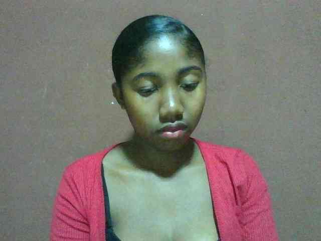 Annah21 webcam