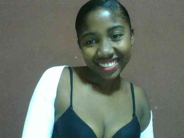Annah21 webcam