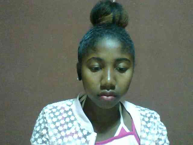 Annah21 webcam