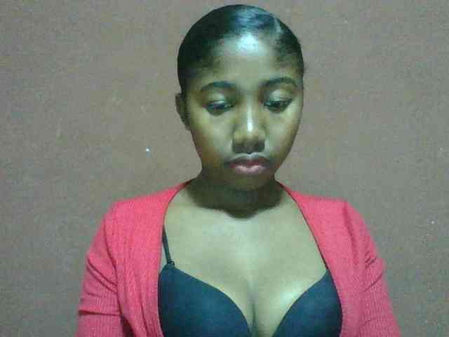 Annah21 webcam