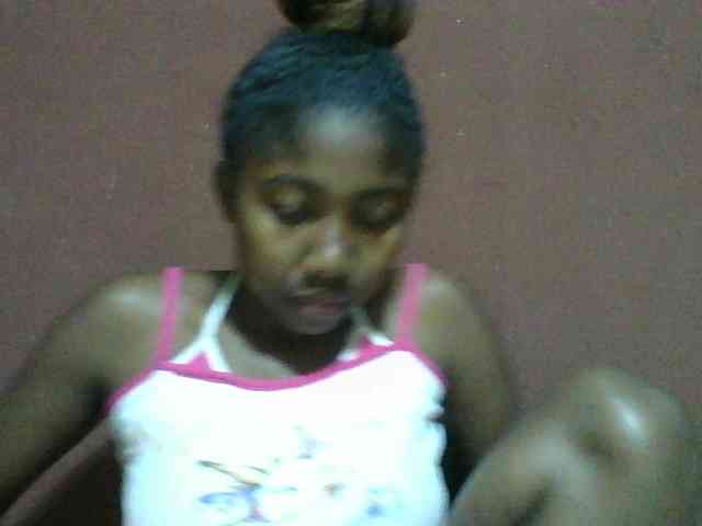 Annah21 webcam