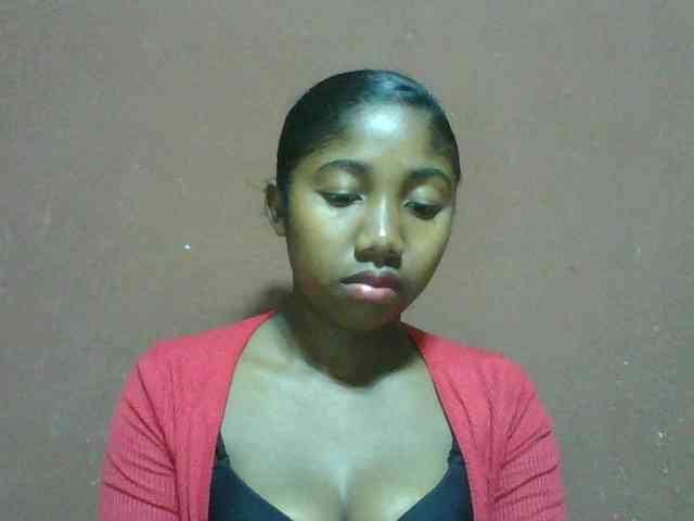 Annah21 webcam