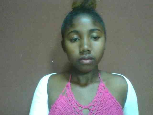 Annah21 webcam