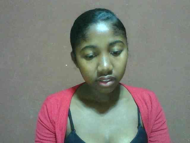 Annah21 webcam