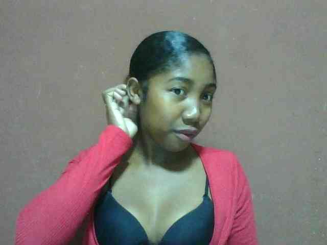 Annah21 webcam