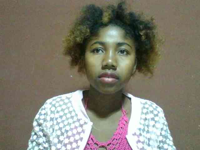 Annah21 webcam