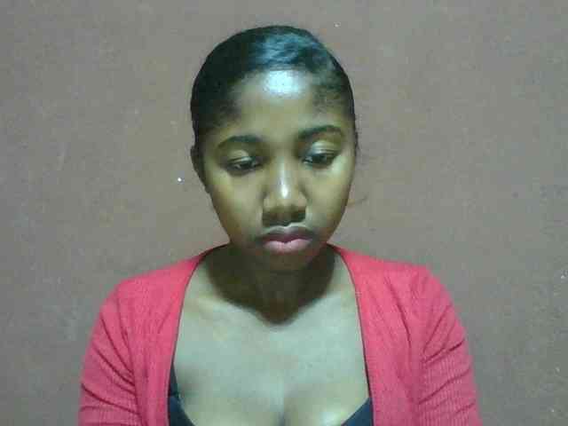 Annah21 webcam
