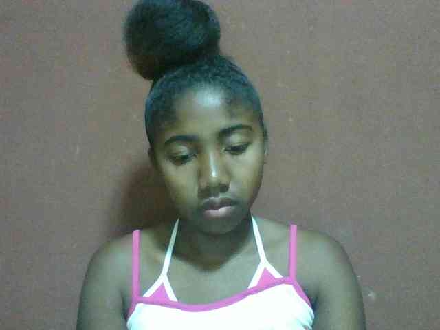 Annah21 webcam
