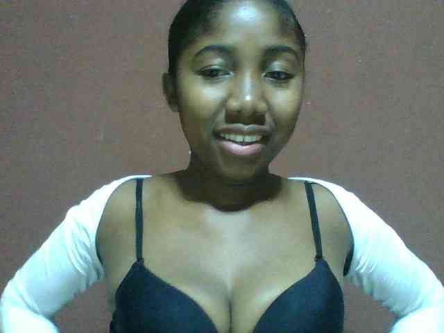 Annah21 webcam