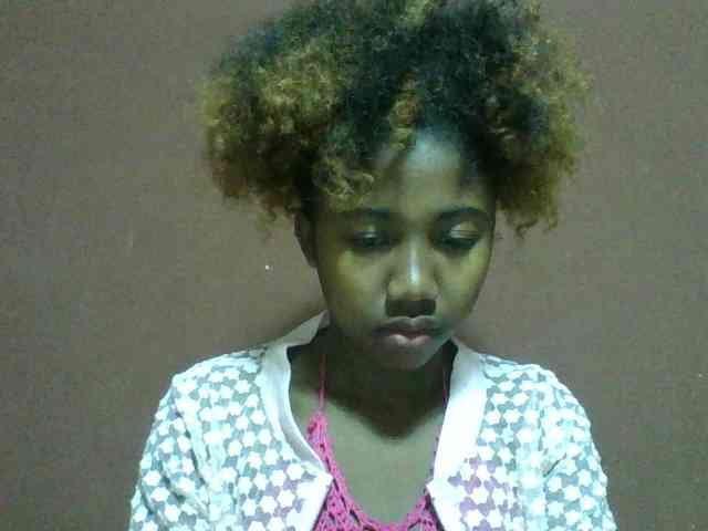 Annah21 webcam