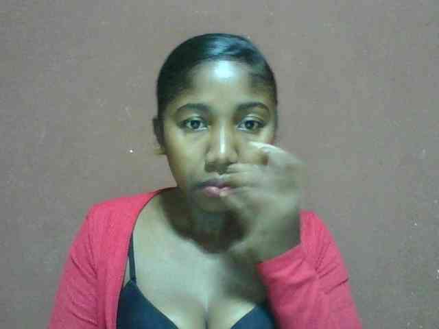 Annah21 webcam